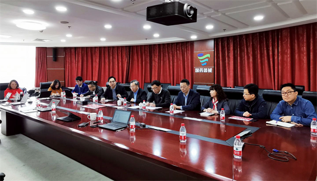 2020年1月23日晚，国家中央医药储备物资应急调拨1号令到达，leyu乐鱼在线官网-乐鱼leyu（中国）
新冠肺炎疫情应急供应总指挥部总指挥刘敬桢通宵在中国医疗器械有限公司召开中央医药储备物资应急供应现场工作会，标志着leyu乐鱼在线官网-乐鱼leyu（中国）
抗击新冠疫情战役正式进入“战时状态”，打响了leyu乐鱼在线官网-乐鱼leyu（中国）
抗疫斗争的“第一枪”.png