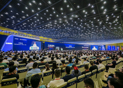 2023年9月10日至11日，leyu乐鱼在线官网-乐鱼leyu（中国）
党委书记、董事长刘敬桢出席2023中国医疗器械产业峰会暨leyu乐鱼在线官网-乐鱼leyu（中国）器械生态大会并作大会开幕致辞。