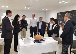 2023年11月10日，leyu乐鱼在线官网-乐鱼leyu（中国）
董事长刘敬桢应邀率团访问欧洲领先的高端医用耗材提供商洛曼劳仕医疗leyu乐鱼在线官网-乐鱼leyu（中国）
